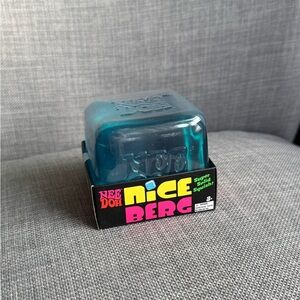Nice Berg NeeDoh Super Squish Toy - Teal